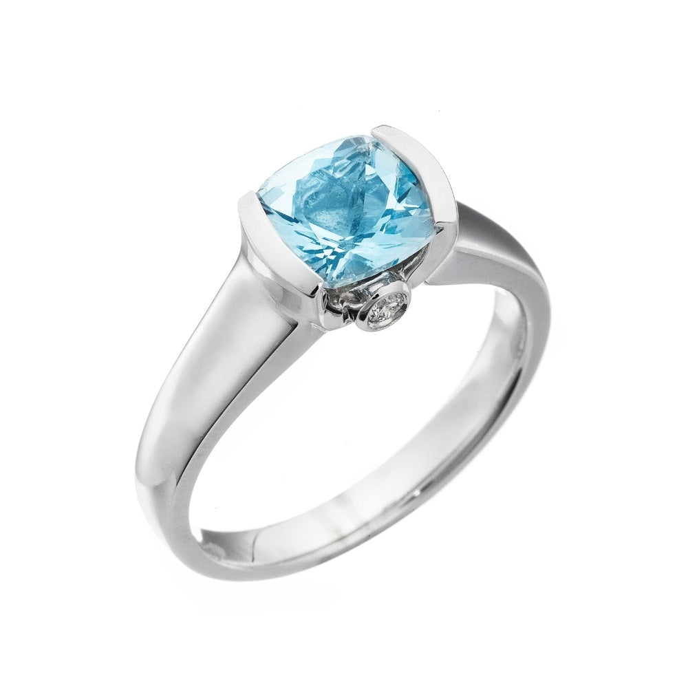 March Birthstone, contemporary ring, modern ring, unique rings, aquamarine diamond ring, aquamarine diamond gold ring