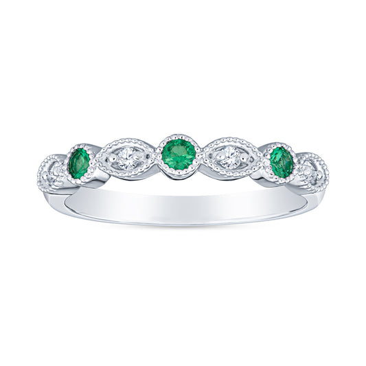 vintage style wedding rings, vintage wedding bands, emerald birthstone jewelry, emerald birthstone rings, may birthstone jewelry, may birthstone rings, emerald diamond white gold bands, emerald diamond bands