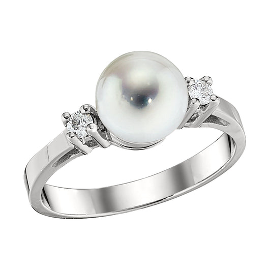 cultured pearl rings, classic cultured pearl rings, pearl diamond gold rings, pearl diamond rings, cultured pearl diamond rings, simple pearl rings, simple cultured pearl rings